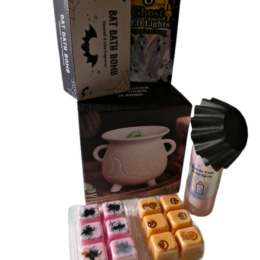 Deluxe Halloween Bundle. Burner,wax,spray,lights, bath bomb & liner